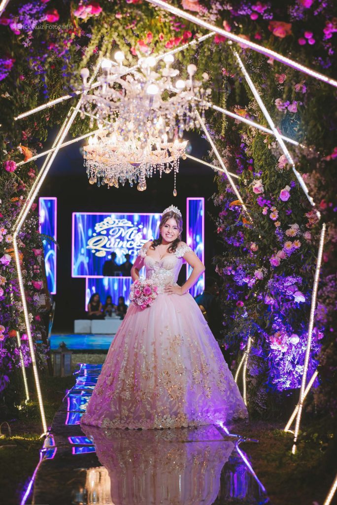 Quinceaños Astrid en Piura